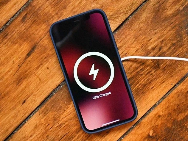 康保苹果手机维修分享iPhone 12可以随便充电吗 